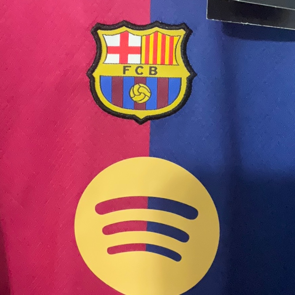 Fc Barcelona Kid Set Lamine Yamal 2024 Jersey and Short - Picture 3 of 7